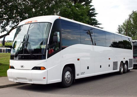Milwaukee 50 Passenger Charter Bus